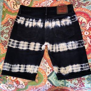 ✌🏻💙 Levi’s 508 Navy/White Tie Dye Denim Shorts